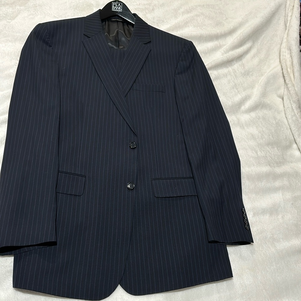 Jos A Bank 44L 38W - Blue pinstripe Suit